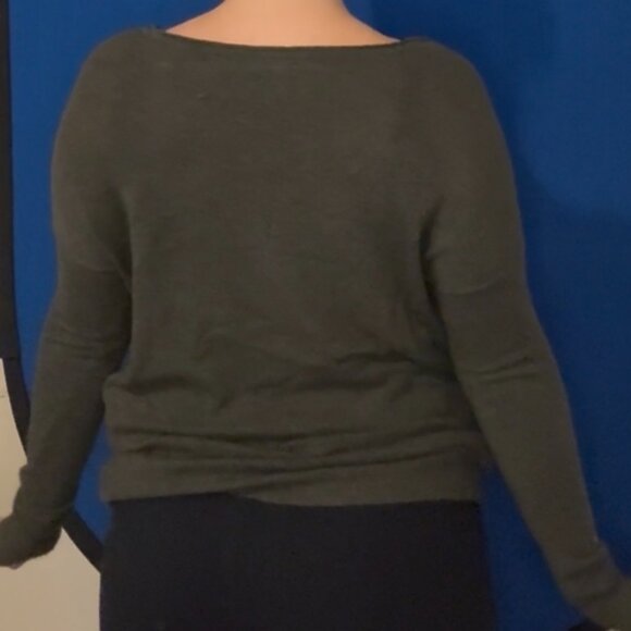 American Eagle Outfitters "Ahh-mazingly Soft' Dark Green Top, size small - Picture 4 of 5